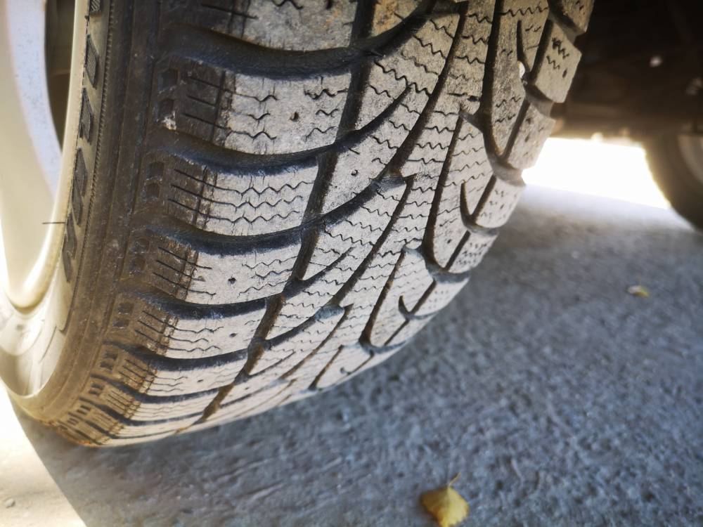 4X108 Peugeot 206 2004 Räder-Kit R15 - Thumbnail 2