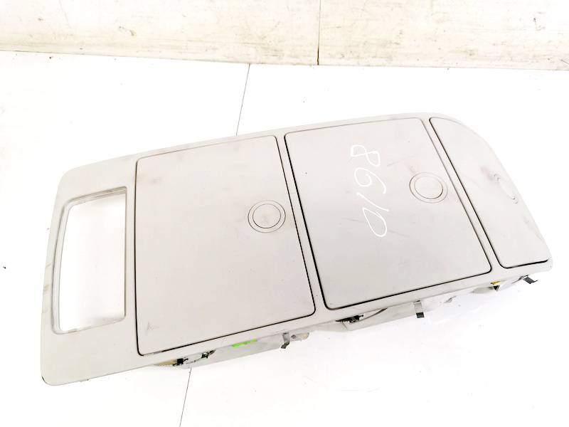 1T0868837B Volkswagen Touran 2004 Glove Box Assembly