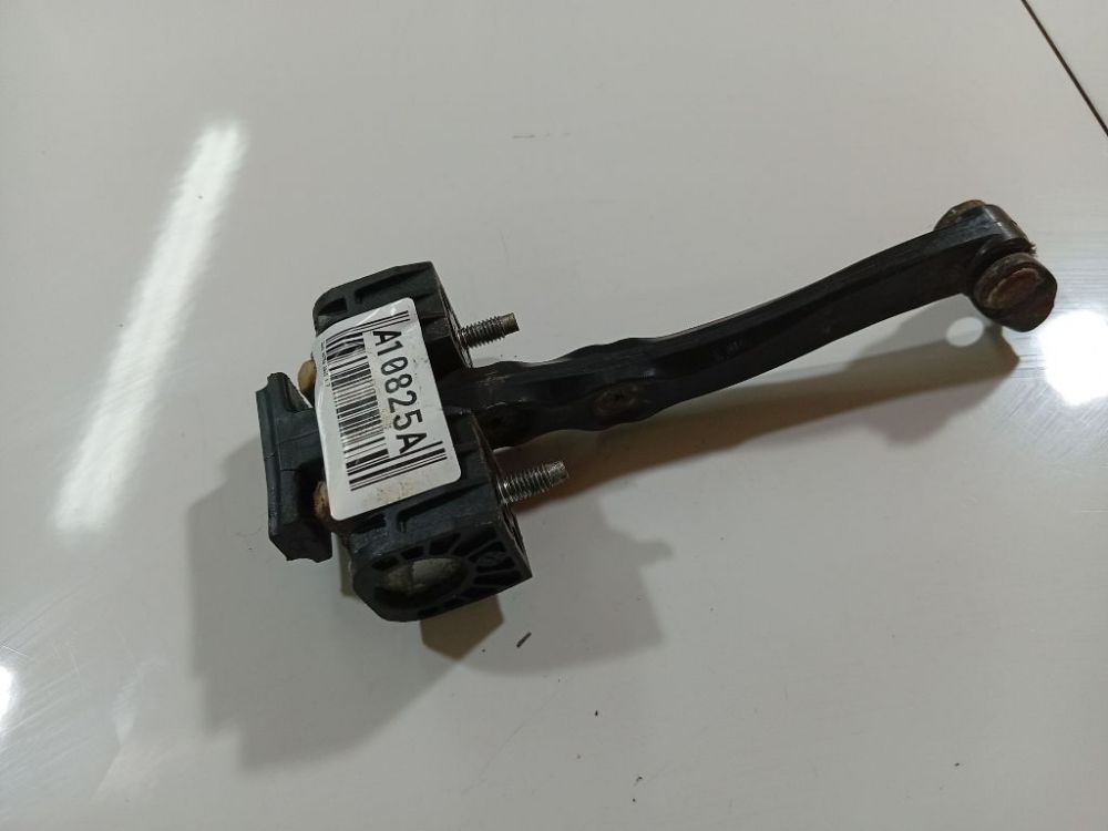 Opel Astra 2005 Ogranicznik drzwi - PRZEDNIE LEWE