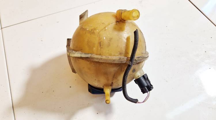 1J0121403B Volkswagen Golf 2000 Conteneur Eau Fraîche Expansion