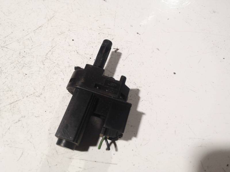 4M5T-7C534-AA Ford Fiesta 2009 Jarruvalojen anturi