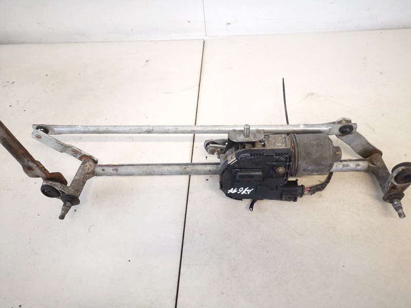 Dorman 602-316AS Windshield Wiper Motor & Linkage Assembly - Replacement For Select Ford Models (2008-2011 Focus)