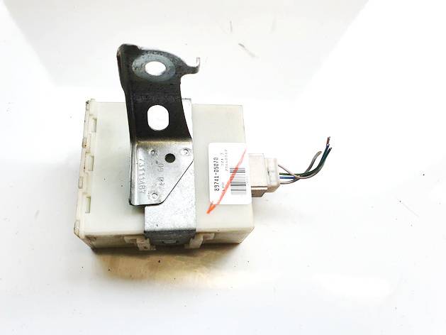 8974105070 Toyota Avensis 2003 Door control relay (DOOR CONTROL UNIT MODULE ECU )