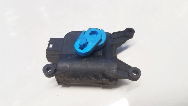 983387XD Volkswagen Touran 2005 Heater Vent Flap Control Actuator Motor