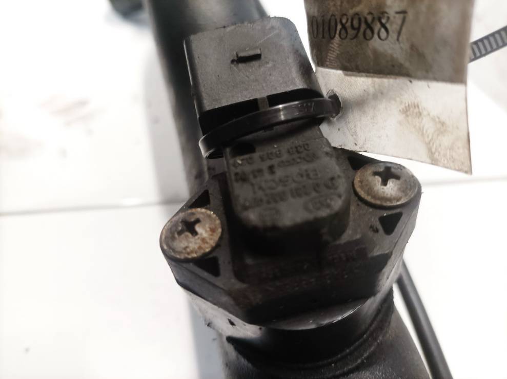 0281002177 Volkswagen Passat 2002 Oro slegio daviklis - MAP