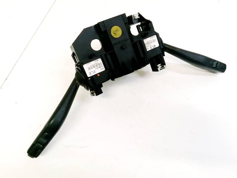 1K0953513A Volkswagen Touran 2004 Turn Indicator and wiper stalk switch