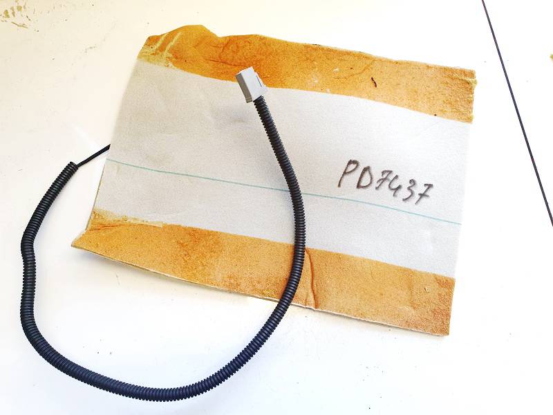 W543L13 Toyota Avensis 2003 Élément chauffant de siège - Thumbnail 3