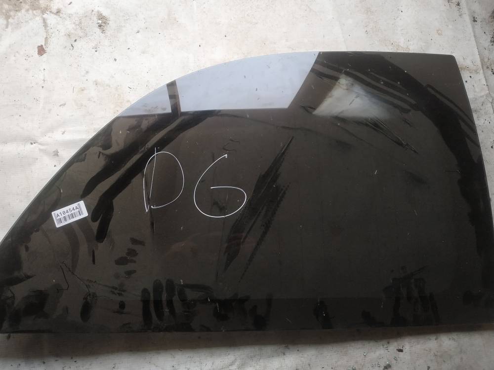 Chrysler Voyager 2006 Corner quarter window glass - REAR RIGHT - Thumbnail 2