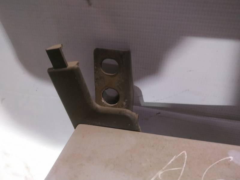 Renault Espace 2004 Aizmugurējā vāka eņģe - AIZMUGURE PA KREISI