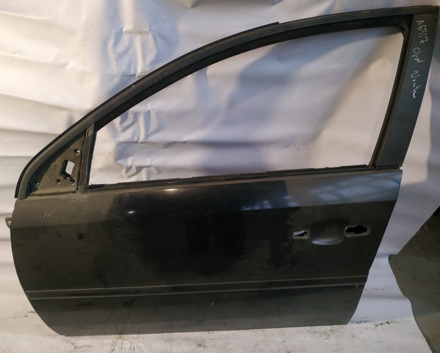 JUODOS Opel Vectra 2003 Durys P.K.