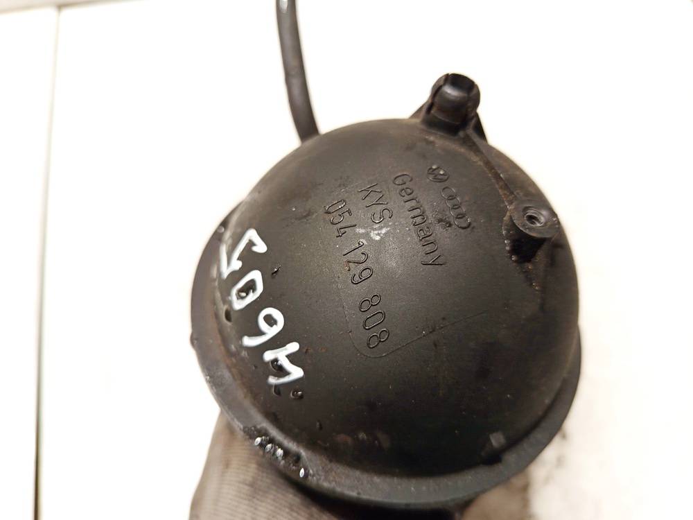 054129808 Audi A5 2011 Depósito de aire en vacío - Thumbnail 3