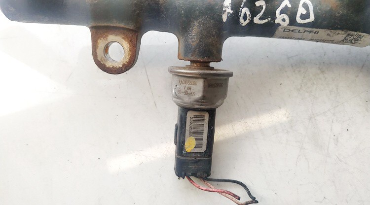 9656391180 Citroen C5 2008 Fuel injector rail (injectors)(Fuel distributor) - Thumbnail 3