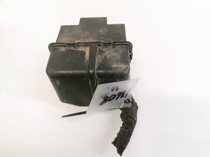 1K0937311C Volkswagen Passat 2007 Fuse box