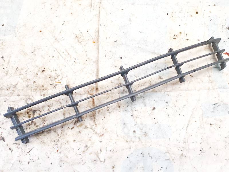 1Z0853677 Skoda Octavia 2003 Bumper Grille - FRONT CENTER