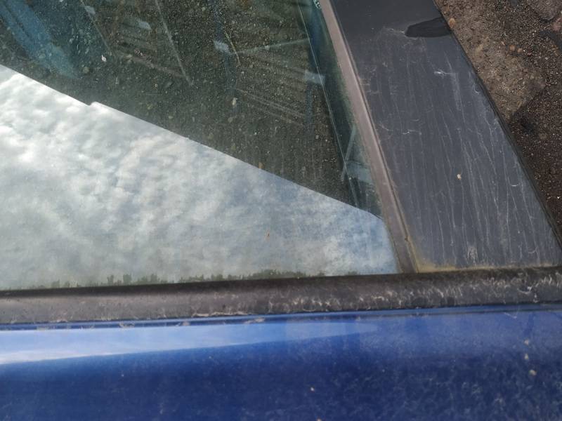 Volvo V50 2005 Glass Trim Molding-weatherstripping - REAR RIGHT - Thumbnail 2