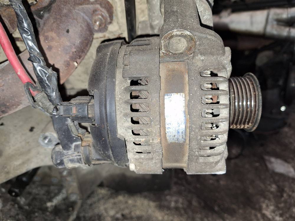 Chrysler 300C 2006 Alternator