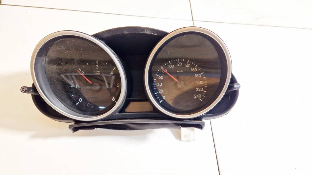 BBM655430 Mazda 3 2010 Tacho Tachometer Kombiinstrument
