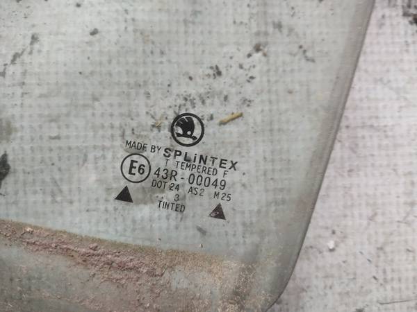 AS2 Skoda Octavia 2003 Door-Drop Glass - REAR LEFT - Thumbnail 2