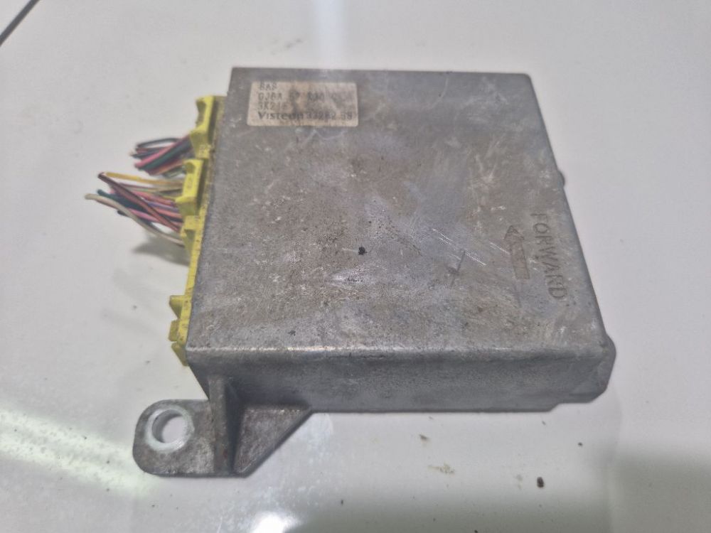 GJ6A57K30C Mazda 6 2004 Airbag crash sensors module - Thumbnail 2