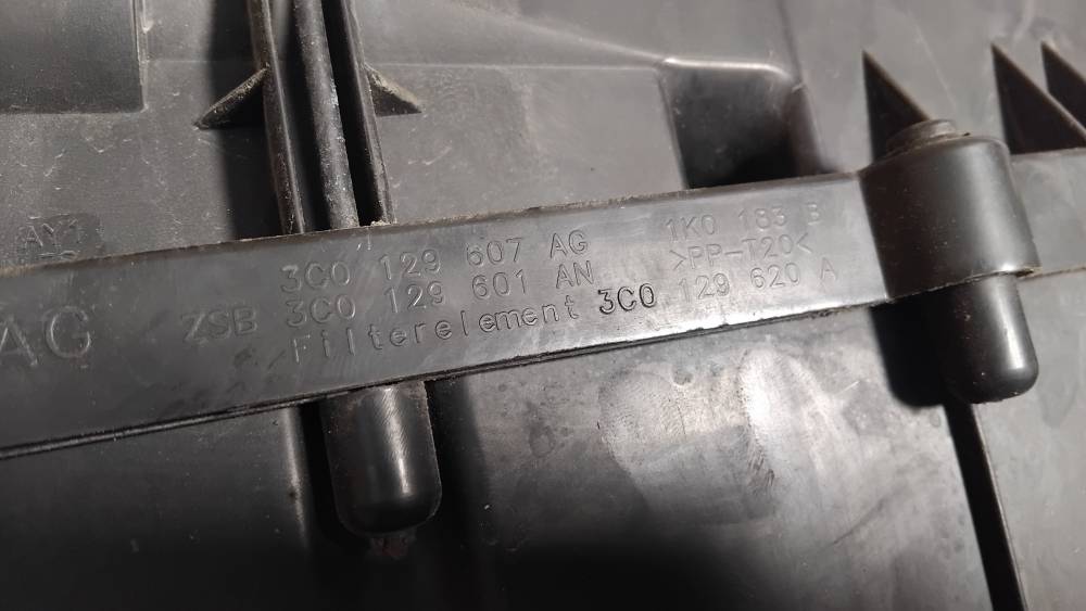 3C0129607AG Volkswagen Passat 2006 Filtre à air Boite Admission - Thumbnail 3