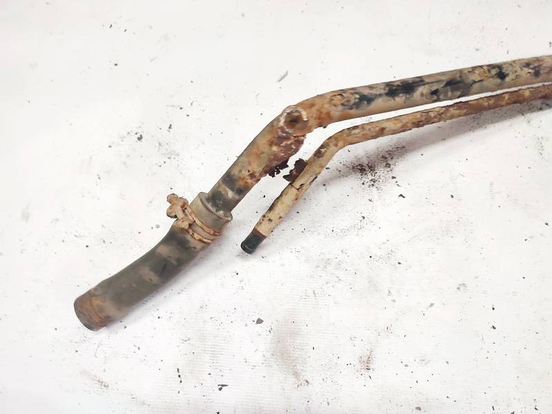 Audi A6 1997 Polttoaineen täyttöputki - Thumbnail 3