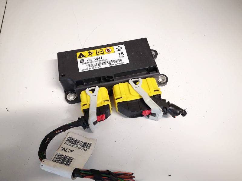 13575447 Opel Insignia 2010 SRS AIRBAG KOMPIUTERIS - ORO PAGALVIU VALDYMO BLOKAS