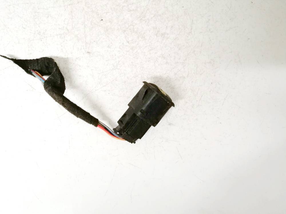 3B0959833A Volkswagen Bora 1999 Fuel Cap Switch (Gas Fuel Door Switch Button) - Thumbnail 2