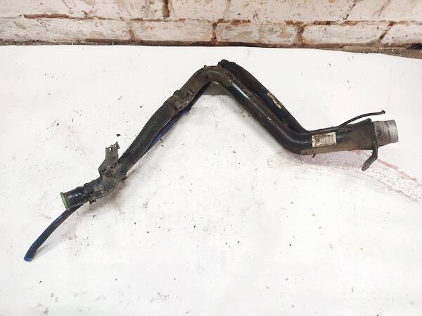 Fiat Punto 2008 Króciec wlewu paliwa