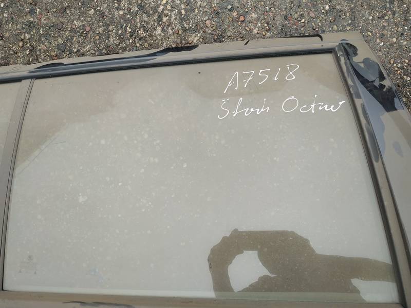 Skoda Octavia 2001 Door-Drop Glass - REAR RIGHT