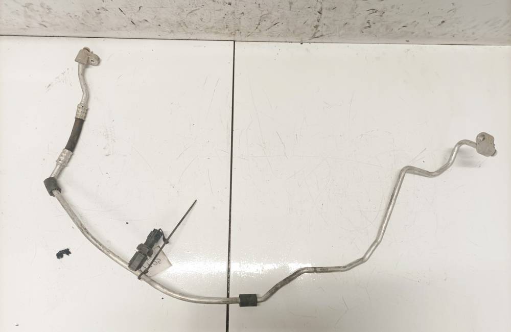 BMW 5-Series 2011 Шланг кондиционер (Трубка кондиционера)