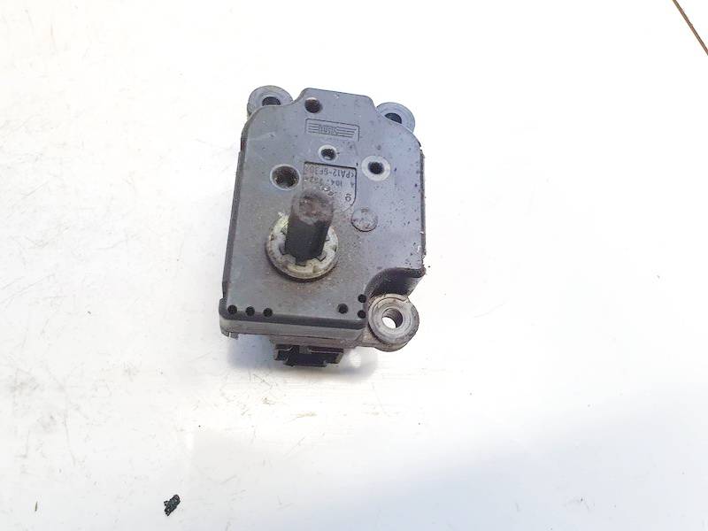 1S7H19E616AA Jaguar X-Type 2002 Heater Vent Flap Control Actuator Motor - Thumbnail 3