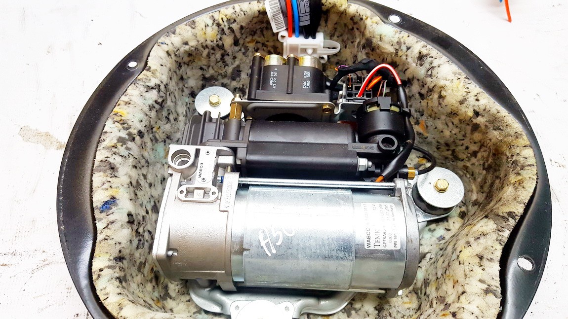 4430200111 881082099, GP76A60 Air Suspension Compressor Pump BMW X5 2005 3.0L EIS00789954