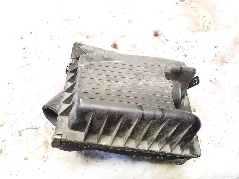 24443112 Opel Astra 2001 Air filter box