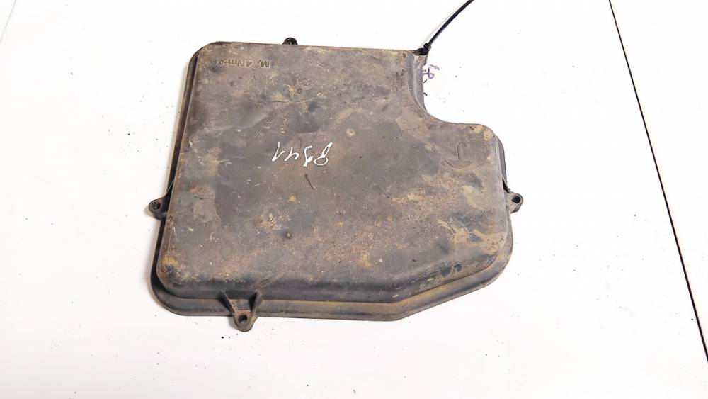 8D1907613A Audi A4 1997 Fuse Box Cover