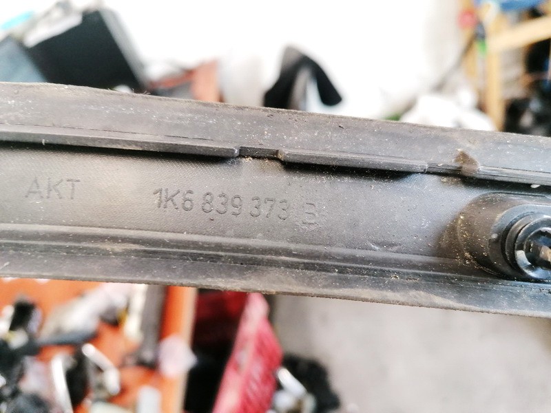 1K6839373B Audi A4 1996 Glass Trim Molding-weatherstripping - REAR LEFT - Thumbnail 3