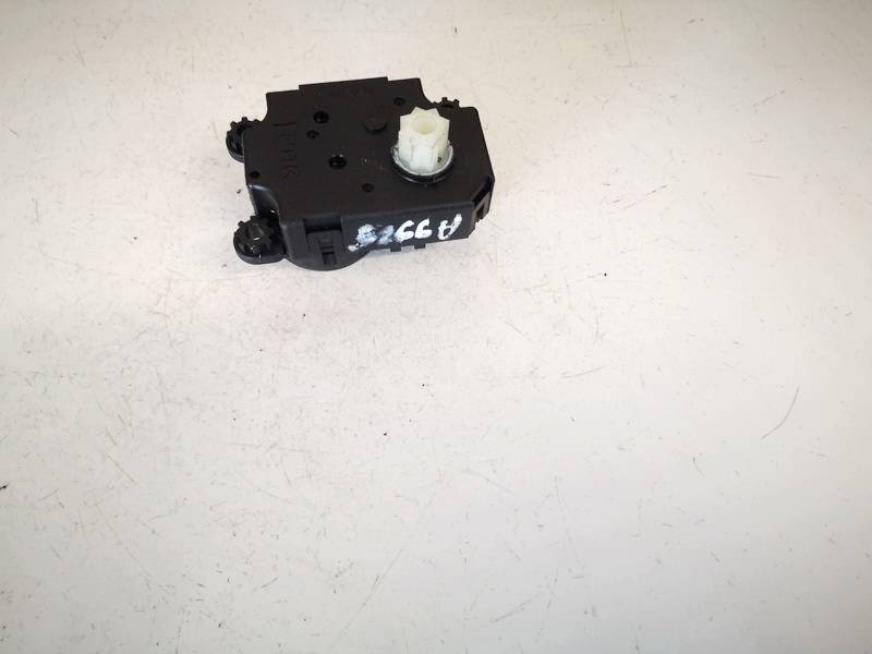 N101980GE Renault Megane 2010 Actionneur moteur volet ventilateur chauffage - Thumbnail 2