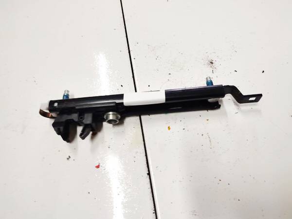 13166032 Opel Zafira 2006 Szyna regulacji pasa bezpieczeństwa - PRZEDNIE PRAWE