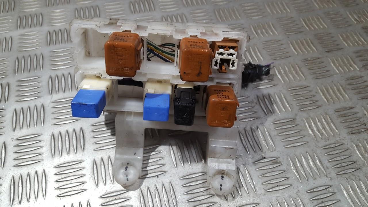 USEDSAU Nissan X-Trail 2005 Fuse box