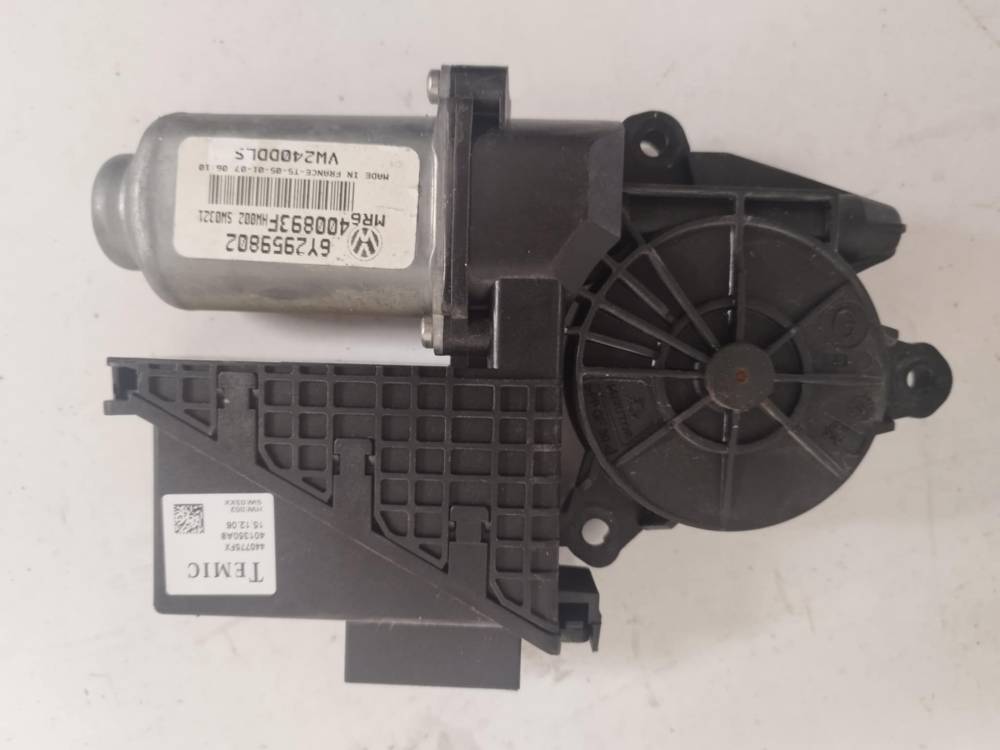 6Y2959802 Volkswagen Polo 2007 Silnik podnośnika szyby drzwi - PRZEDNIE LEWE