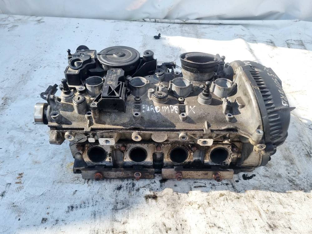 06H103373J Skoda Superb 2012 Variklio galvute - Thumbnail 2