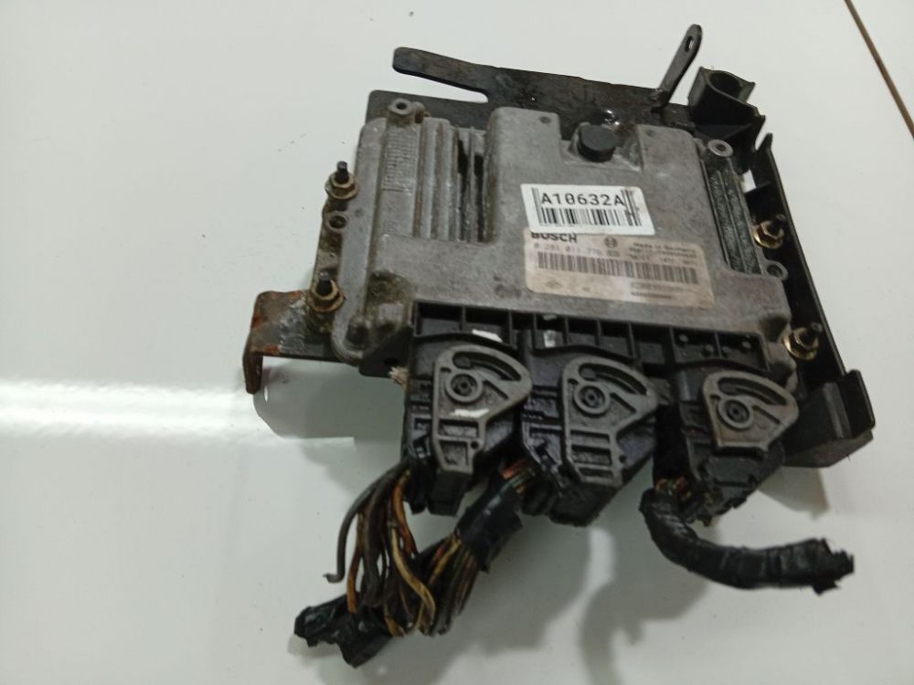 0281011776 Renault Scenic 2005 ECU Engine Computer (Engine Control Unit)