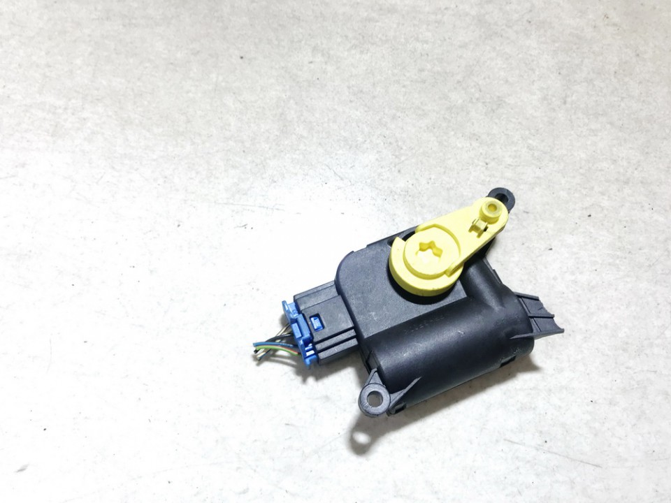 0132801342 Volkswagen Jetta 2008 Heater Vent Flap Control Actuator Motor - Thumbnail 2