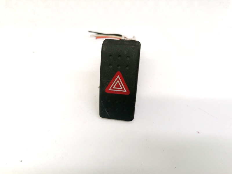 06019 Suzuki Swift 2006 Hazard switch