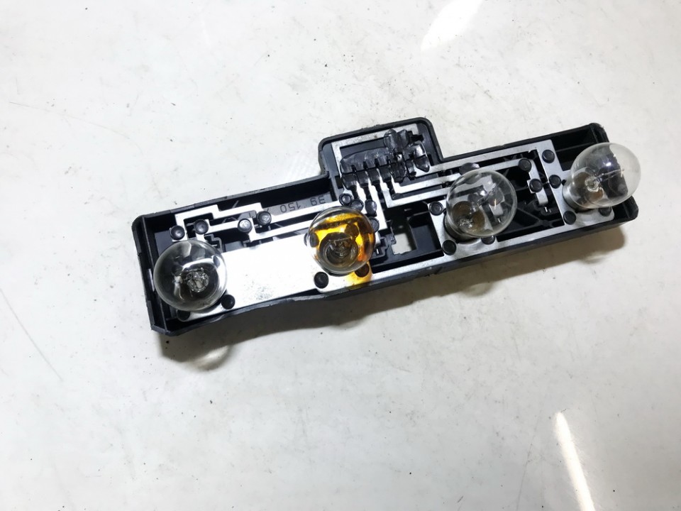 1u9945257 used Tailight Bulb Holder (Lamp Carrier) Skoda Octavia 2002 1