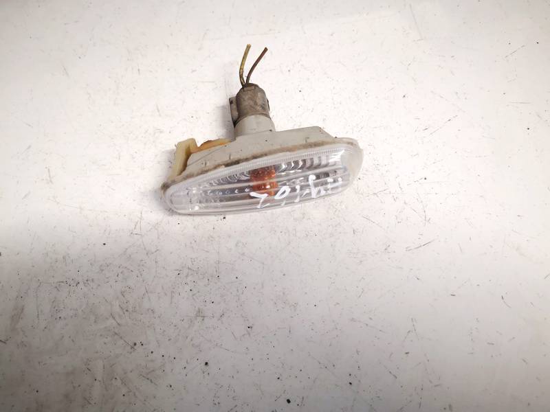 923033L Kia Ceed 2007 Clear Side Repeaters - FRONT LEFT