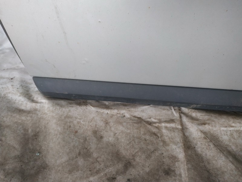 Volvo V50 2006 Zewnętrzna listwa drzwi - PRZEDNIE LEWE - Thumbnail 3