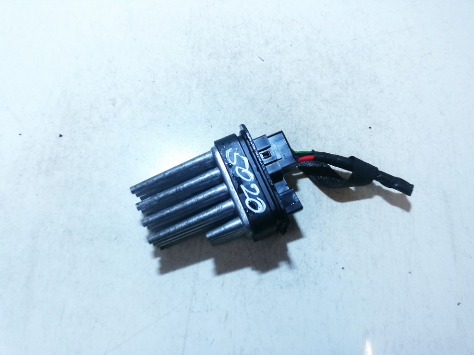 90566802 Opel Zafira 2010 Heater Resistor (Heater Blower Motor Resistor)
