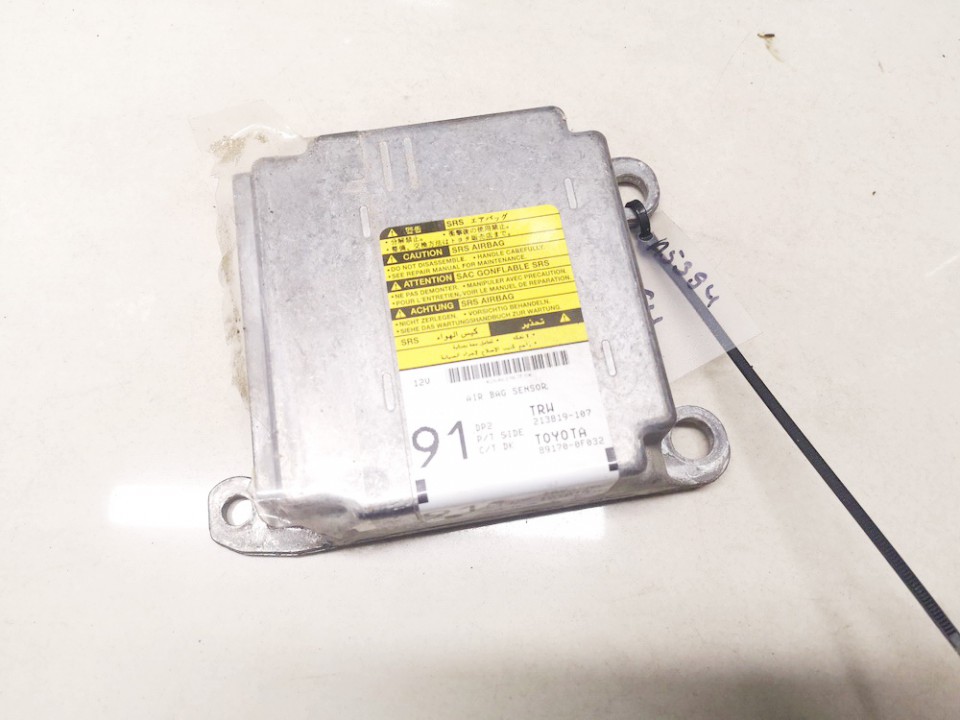 891700F032 Toyota Corolla Verso 2005 Airbag crash sensors module
